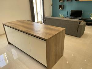 Sunset Modern Apt near the beach