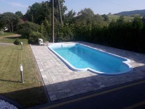 Jaśkowa Chata Bieszczady apartament z basenem