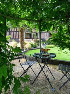 B&B / Chambres d'hotes chambres et gites d'etretat : photos des chambres