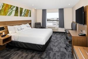 Home Inn & Suites - Swift Current