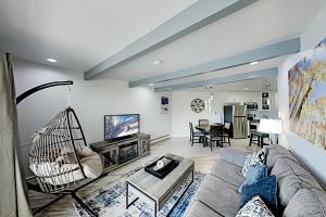 Two-Bedroom Apartment room in Mountain-View Escape at Silver Queen East condo