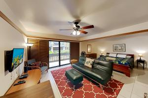 Studio Apartment room in Exceptional Vacation Home in Hilo condo