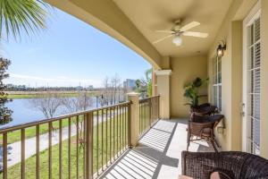 Three-Bedroom Apartment room in Gorgeous 3 Bed Lakeview - CDC COMPLIANT condo
