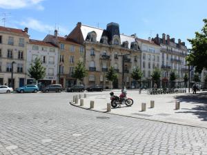 Maisons de vacances Gite Nancy, 3 pieces, 6 personnes - FR-1-584-81 : photos des chambres