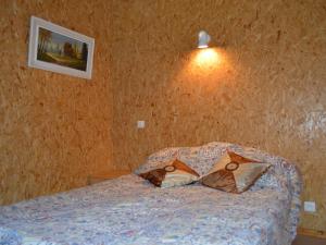 Maisons de vacances Gite Orsennes, 3 pieces, 7 personnes - FR-1-591-170 : photos des chambres