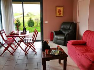 Maisons de vacances Gite Culey, 3 pieces, 4 personnes - FR-1-585-8 : photos des chambres