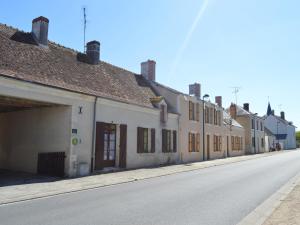 Maisons de vacances Gite Neuillay-les-Bois, 3 pieces, 5 personnes - FR-1-591-104 : photos des chambres