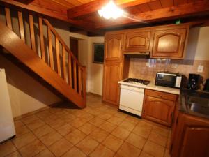 Maisons de vacances Gite Cleurie, 4 pieces, 5 personnes - FR-1-589-31 : photos des chambres