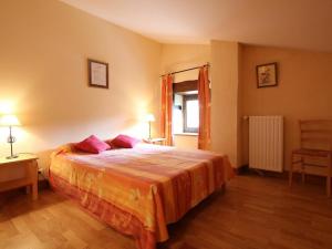 Maisons de vacances Gite Villeneuve-d'Allier, 6 pieces, 10 personnes - FR-1-582-183 : photos des chambres