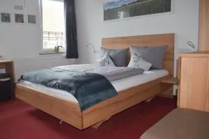 HOTEL BIKE & HIKE - Dankmarshausen