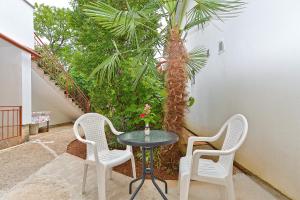 Apartments Fazana 407