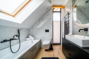 WHY NOT Apartamenty Widokowy Czar