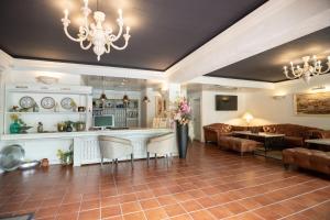 Hotel Antik