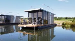 Couston Lakes Resorts - Torphichen