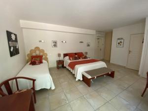 Hotels Hotel Bon Encontre : Chambre Triple