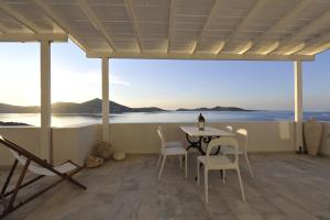 Armenistis Apartment Paros Greece