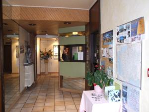 Hotels Hotel & Restaurant Azur : photos des chambres