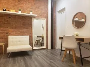 Hotel and the City, Empire State Building - 长岛市