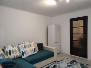 Garsoniera cocheta zona Coresi mall