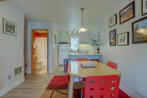 13 Lodge Close to Golfing and Biking