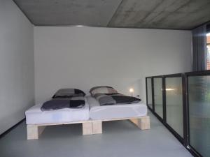 Moderne Architekten-Loftwohnung mit Galerie