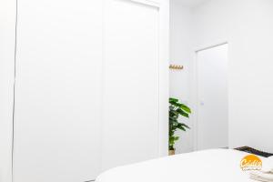 Casa Patio La Viña by Cadiz Time