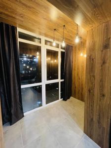 LOFT в RIVER PARK з джакузі