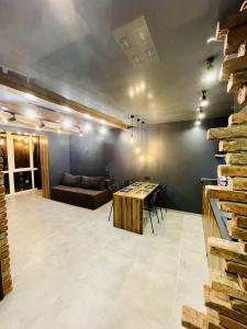 LOFT в RIVER PARK з джакузі