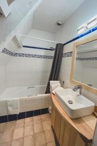 Hotels Hotel Les Vieilles Tours Rocamadour : photos des chambres