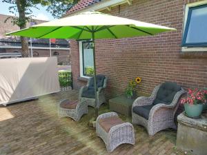 Studio in rietgedekte boerderij, geheel privé, hond vriendelijk