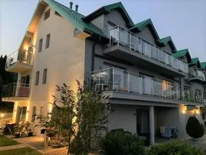 Zielony Daszek - 辛安诺泽蒂