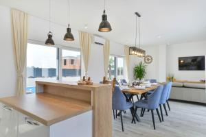 Luxury Villa Rita Regina with heated pool near the sea- by TA Leut Agency