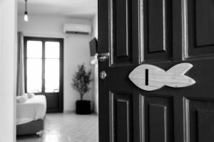 Ragoussis Sweet Rooms