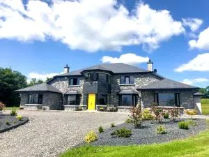 Ballyhourode House B&B & Self Catering - 弗莫伊