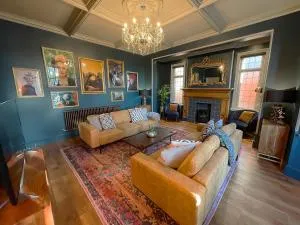 Selworthy - Luxury 3 Bedroom Apartment - West Coker