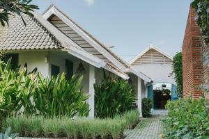 Birru Inn