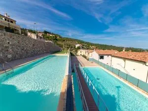 Borgo dei Fiori - relax and sea view with swimming pool - Magliolo
