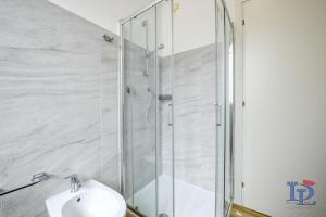 Palazzo Visconti Luxury Suite DesenzanoLoft Official Partner Homes & Villas by Marriott Bonvoy