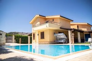 Dimora Fanale, Villa Esclusiva con Piscina Privata - Fanale Rentals - Mandra Capreria