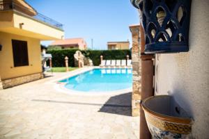 Dimora Fanale, Villa Esclusiva con Piscina Privata - Fanale Rentals