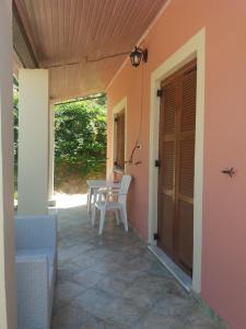 THEOS Apartments