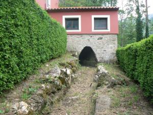 Calle Flórez Estrada, 33840, Pola de Somiedo, Asturias, Spain.