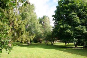 Maisons de vacances Maison charmante a Souvigny-en-Sologne avec jardin : photos des chambres