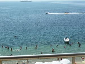 Deluxe Triple Room with Sea View room in Hotel Europa