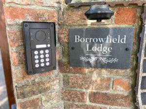 Borrowfield Lodge