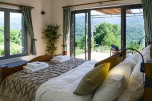 Maisons de vacances Luxury countryside cottage with mountain views : photos des chambres