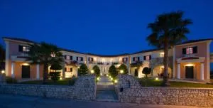 伊兰特希乡村公寓酒店 - 基利尼