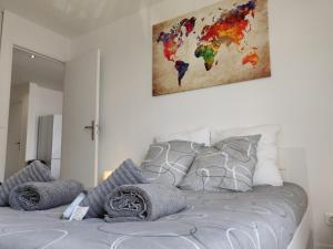 Appartements Appart'HomeCity - Rouen Ile Lacroix Seine : photos des chambres