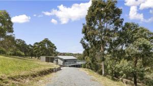 Free Spirit in Metung - near the Hotsprings and Golf Course