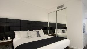 KOZYGURU Chatswood Luxury Studio Walk to Chatswood Chase NCH088-721